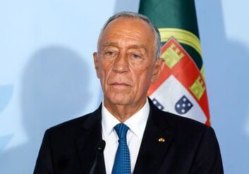 Президент Португалии перенес экстренную хирургическую операцию