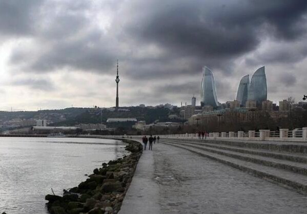 Завтра в Баку будет пасмурно, возможна морось