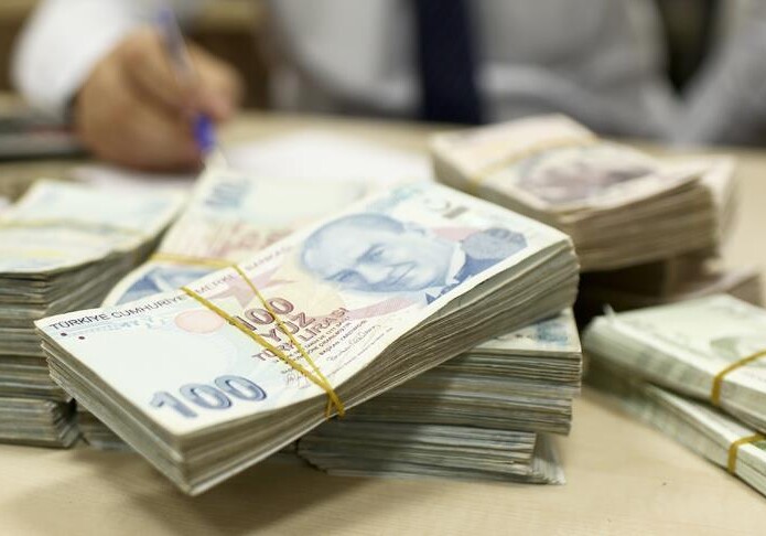 Число миллионеров в Турции достигло 127 тысяч
