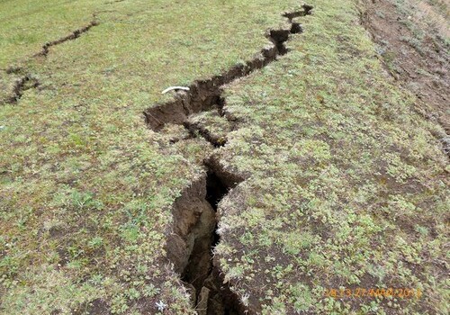 Минэкологии об углублении линии тектонического разлома в поселке Ени Гюнешли