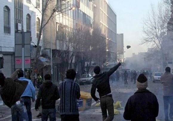 Власти Ирана сообщили о 25 погибших в ходе протестов