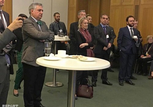 В британском парламенте почтили память шехидов 20 Января (Фото)