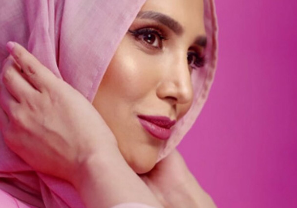 В рекламе L`Oréal Paris впервые снялась девушка в хиджабе (Фото)