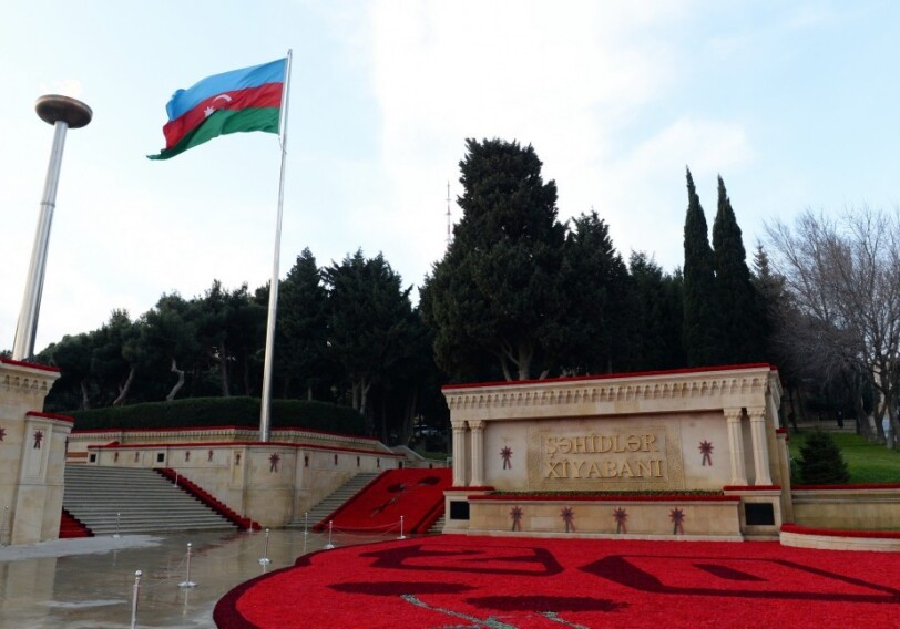 Aзербайджанский народ чтит память героических сынов Родины (Фото)