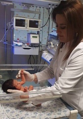 В Азербайджане родился младенец с одной почкой