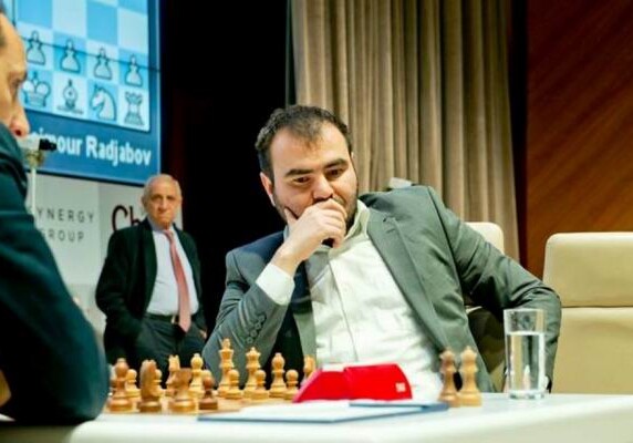 Шахрияр Мамедъяров стал вторым в рейтинге ФИДЕ
