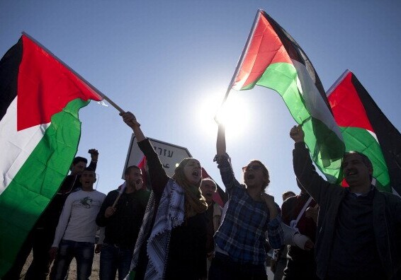 ООП призвала власти Палестины разорвать связи с Израилем