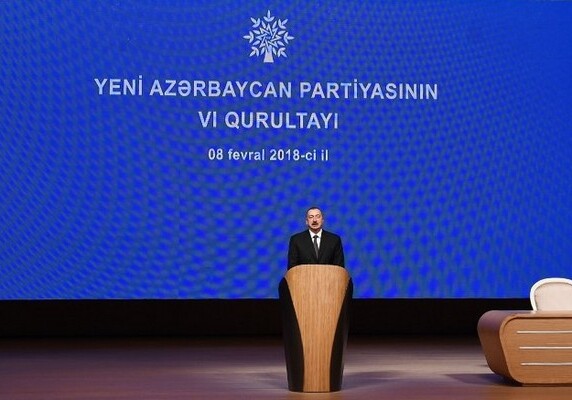 Президент Ильхам Алиев принимает участие в VI съезде партии «Ени Азербайджан» (Обновлено-Фото)