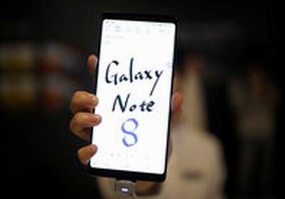 Отказ организаторов Игр-2018 вручить подарочные смартфоны Samsung участникам из КНДР и Ирана обернулся международным скандалом