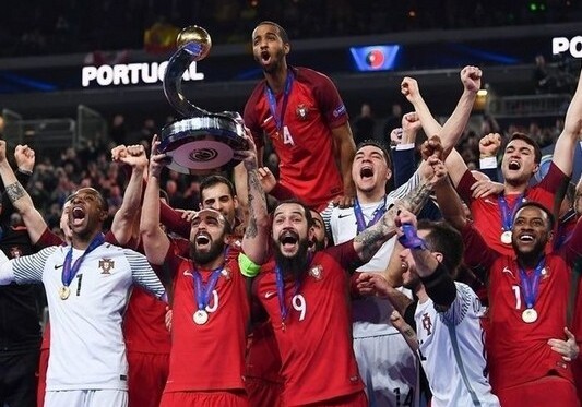 Португалия впервые выиграла чемпионат Европы по мини-футболу (Видео)