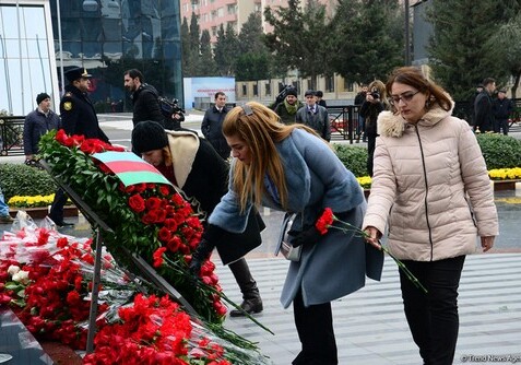 В Азербайджане чтят память жертв Ходжалинского геноцида (Фото)