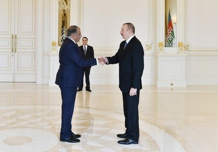 Президент Азербайджана принял посла Египта (Фото)