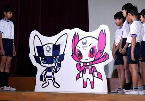 Японские школьники выбрали символы Олимпиады 2020 года