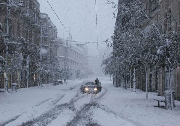 В Баку никогда больше не будет снега? (Видео)