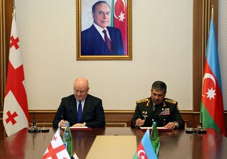 Азербайджан и Грузия подписали план военного сотрудничества на 2018 год (Фото)