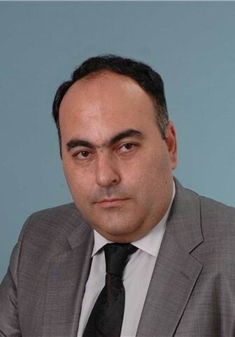 Азербайджанский политик отозвал свою кандидатуру на пост президента