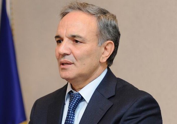 Афлатун Амашев: «Ввозимая в страну газетная бумага должна быть освобождена от налога на добавленную стоимость»