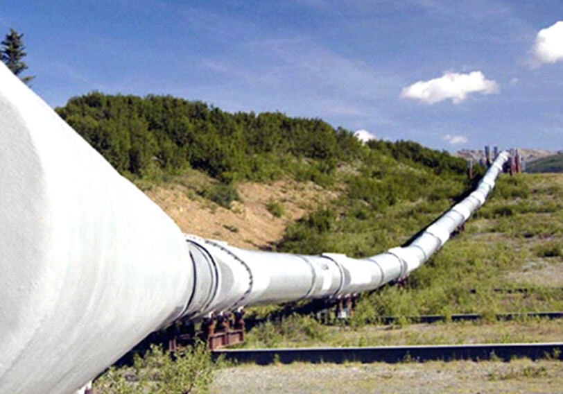 В Баку пытались просверлить трубопровод нефтеперерабатывающего завода