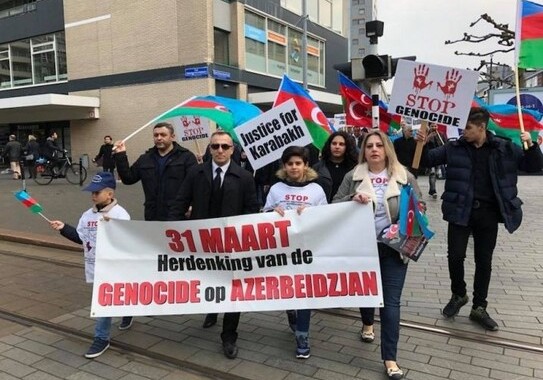 В Нидерландах проведена акция, приуроченная к годовщине мартовских событий в Баку (Фото)