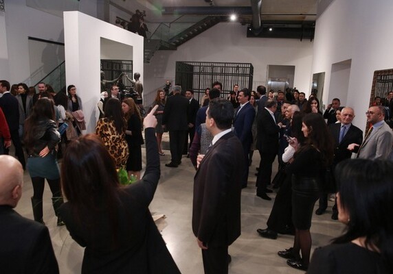 В Баку открылась выставка художников Аиды Махмудовой и Микеланджело Пистолетто (Фото)