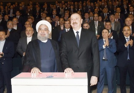 Президенты Азербайджана и Ирана принимают участие в бизнес-форуме в Баку (Фото-Обновлено)