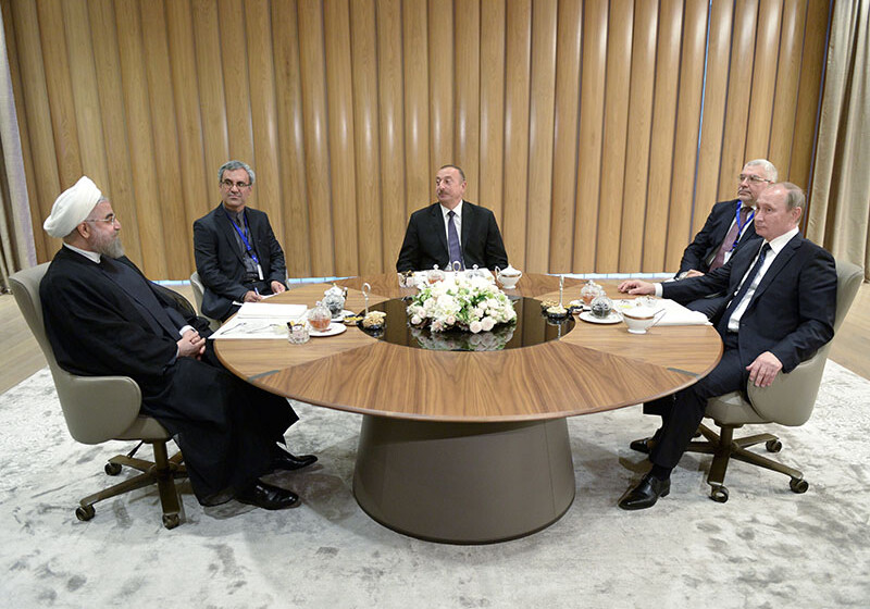 Дальновидная политика Ильхама Алиева и примитивное руководство Армении