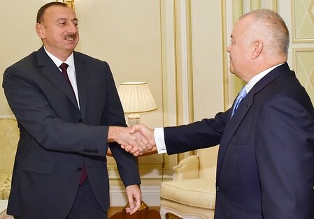 Дмитрий Киселев: «Ильхам Алиев ведет свою страну уверенным курсом, проходя опасности и рифы»