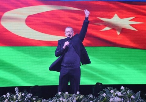 Президент Азербайджана: «Наш народ проголосовал как за реальные результаты, так и за счастливое будущее» (Фото)