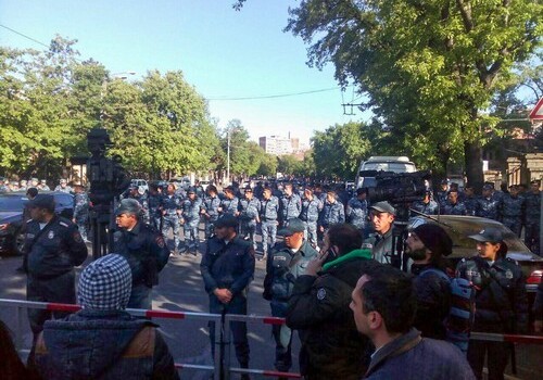 В Ереване проходит акция оппозиции (Фото-Видео)