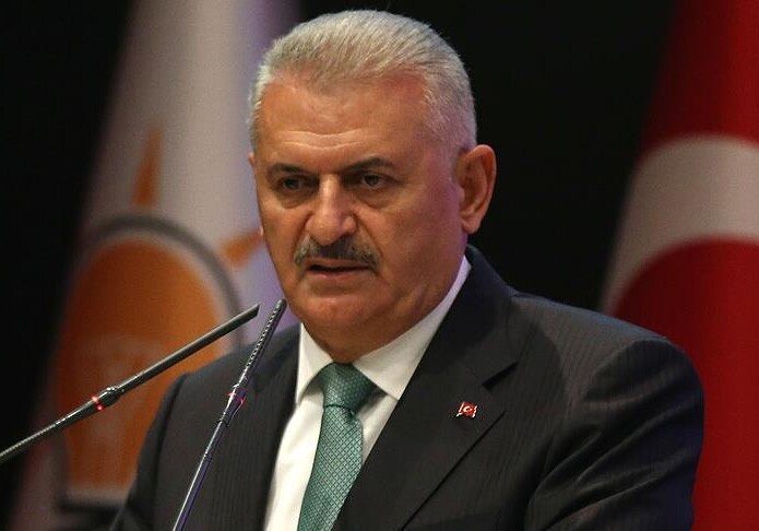 Премьер Турции поздравил азербайджанского коллегу