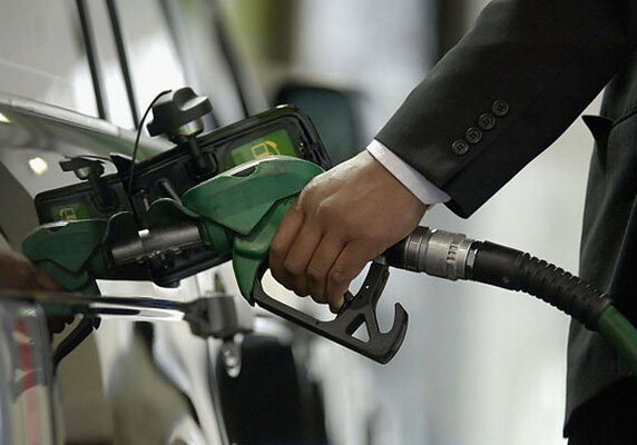 Азербайджан будет экспортировать бензин стандарта Евро-5