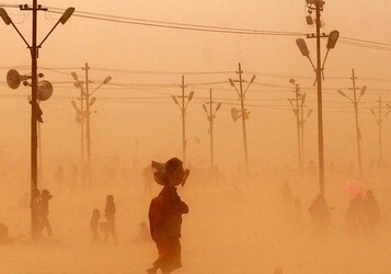 В Индии песчаная буря унесла жизни более 70 человек