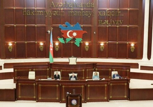 10 мая пройдет специальное заседание парламента Азербайджана