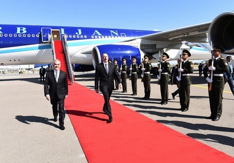 Президент Азербайджана прибыл в Нахчыван