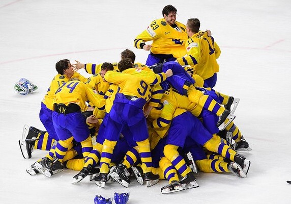 Сборная Швеции стала чемпионом мира по хоккею (Видео)