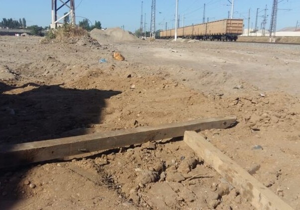 В Баку на железнодорожной станции обнаружена граната (Фото)