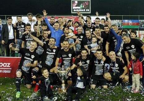 «Карабах» расстался с 9 футболистами