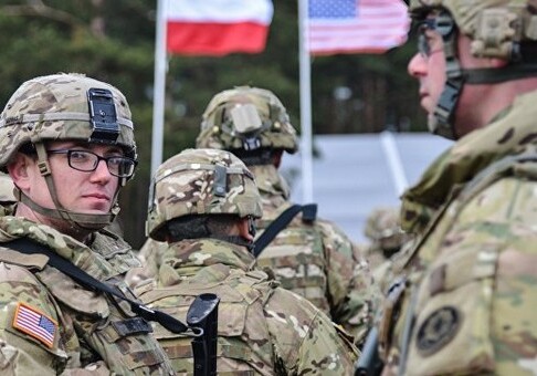 Польша заплатит $2 млрд за создание постоянной военной базы США