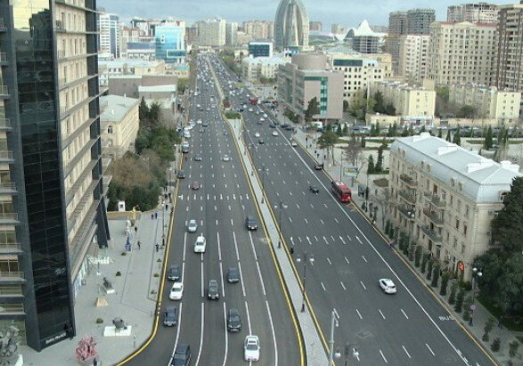 Начинаются глобальные изменения на дорогах Баку (Видео)
