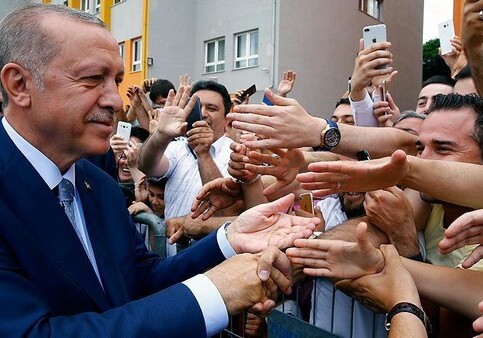 Эрдоган лидирует на президентских выборах в Турции (Обновлено)