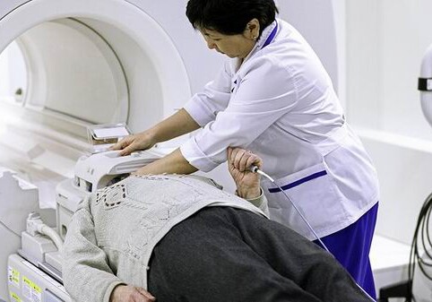 МРТ может вызвать отравление организма у людей с пломбами
