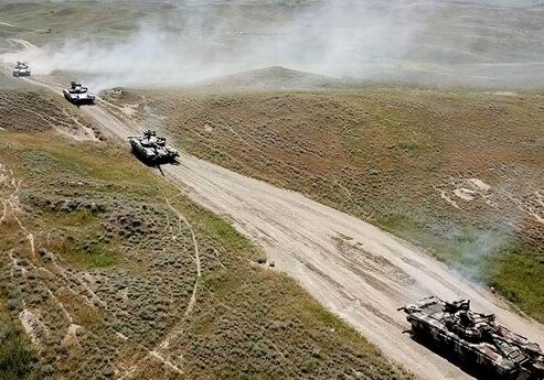 Танковые подразделения привлечены к учениям ВС Азербайджана (Видео)
