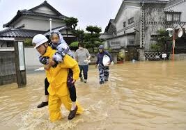 Число погибших из-за ливней в Японии достигло 70 человек