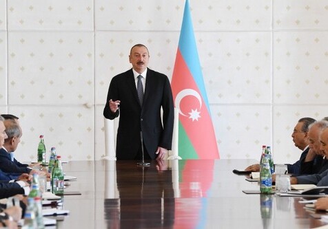 Президент Азербайджана провел заседание Кабмина, посвященное итогам первого полугодия (Фото-Обновлено)