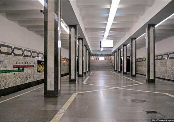 В Баку в метро предотвратили самоубийство