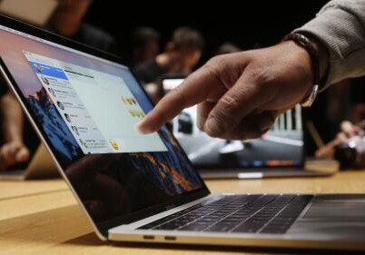 Apple бесплатно меняет пользователям старые MacBook на новые?