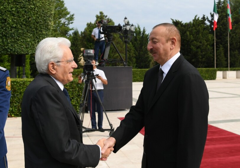 Состоялась встреча президентов Азербайджана и Италии один на один (Фото)