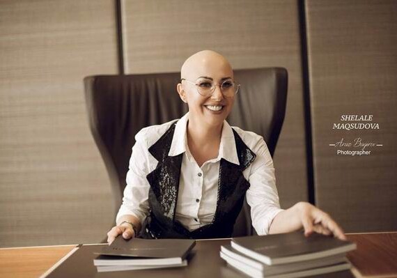 «Рак меня не сломит»: Мотивирующая фотосессия больной онкологией азербайджанской телеведущей (Фото-Видео)