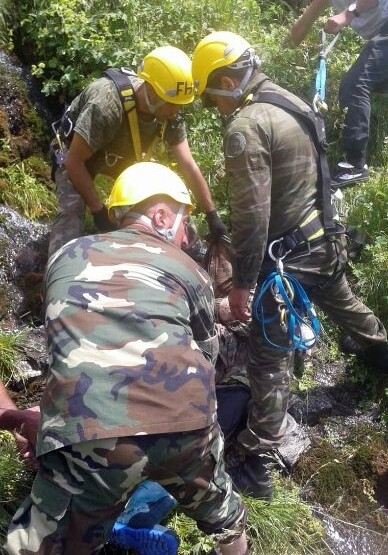 Тело пропавшего в Загатальском районе пастуха спущено с горы (Фото)