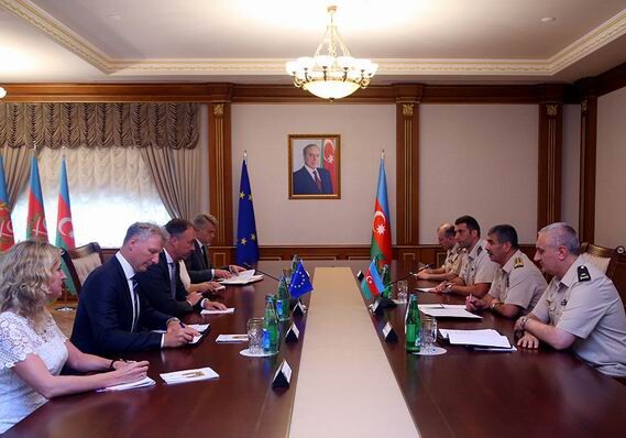 «И эта власть не заинтересована в мирном урегулировании карабахского конфликта» - Министр обороны Азербайджана